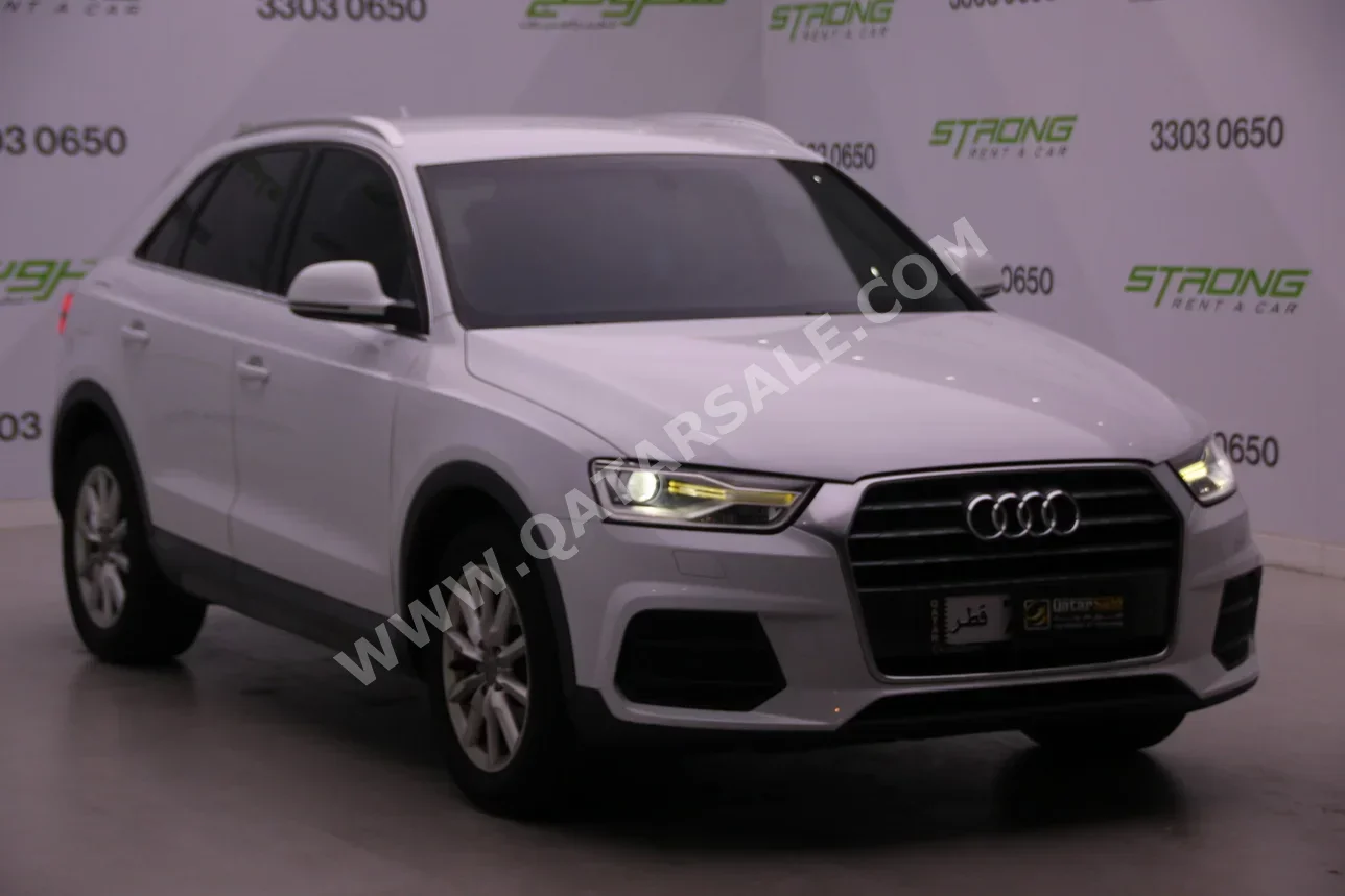 اودي كيو 3 2017 اوتوماتيك 200,000 كم 4 سلندر سحب امامي اس يو في أبيض