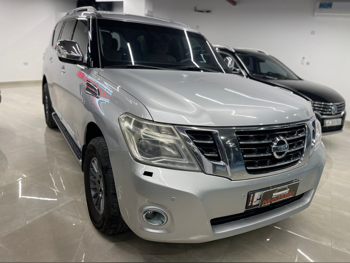 Nissan Patrol SE 2015 Automatic 235,000 Km 8 Cylinder Four Wheel Drive (4WD) SUV White