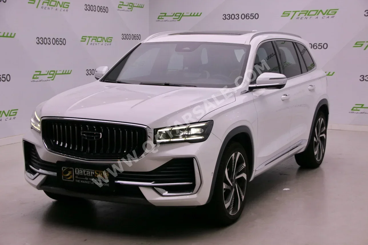 جيلي  مانجارو  لكجري  2023  اوتوماتيك  55,000 كم  4 سلندر  دفع رباعي  اس يو في  أبيض  تحت الضمان