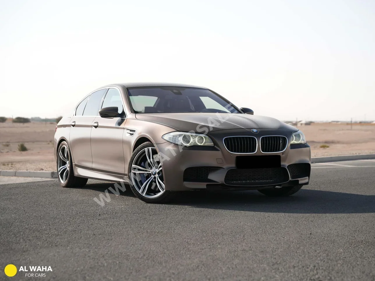 بي ام دبليو  الفئة - ام  5  2013  اوتوماتيك  127,917 كم  8 سلندر  دفع خلفي  سيدان  رمادي