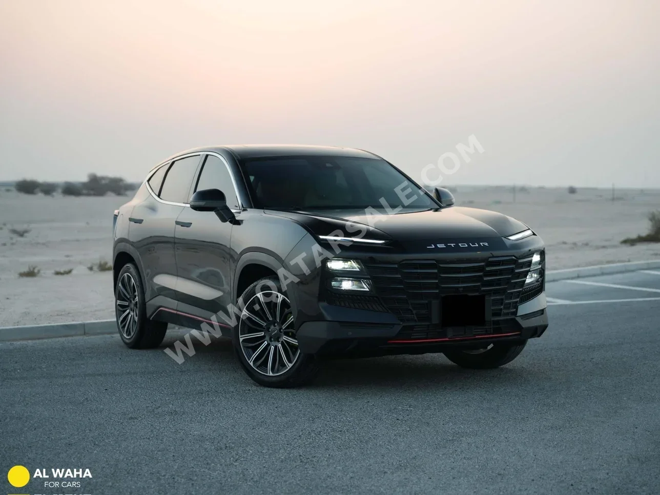 جيتور داشينغ فلاغ شيب 2025 اوتوماتيك 1,300 كم 4 سلندر دفع رباعي اس يو في أسود تحت الضمان