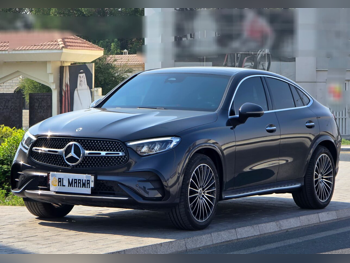 Mercedes-Benz  GLC  200  2025  Automatic  23,000 Km  4 Cylinder  Four Wheel Drive (4WD)  SUV  Black  With Warranty