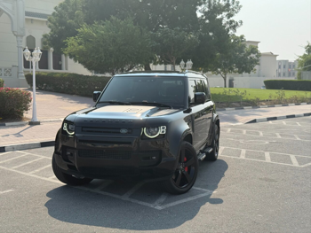 Land Rover Defender 110 HSE 2024 Automatic 22,000 Km 6 Cylinder Four Wheel Drive (4WD) SUV Black With Warranty