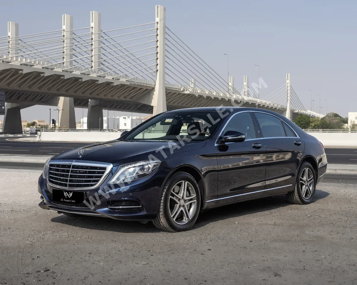 مرسيدس - بنز  اس - كلاس  400  2015  اوتوماتيك  98,000 كم  6 سلندر  دفع خلفي  سيدان  أسود
