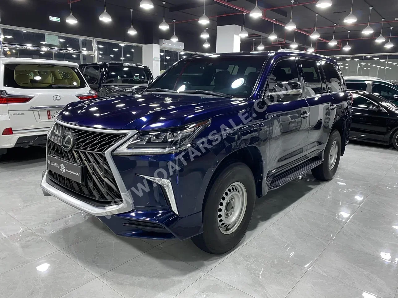 Lexus LX 570 2016 Automatic 426,000 Km 8 Cylinder Four Wheel Drive (4WD) SUV Blue