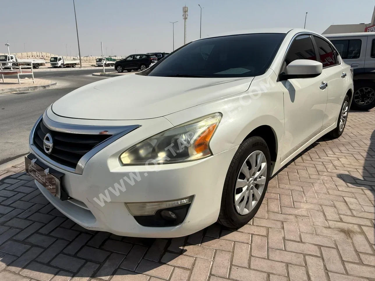 نيسان ألتيما 2016 اوتوماتيك 156,000 كم 4 سلندر سحب امامي سيدان أبيض