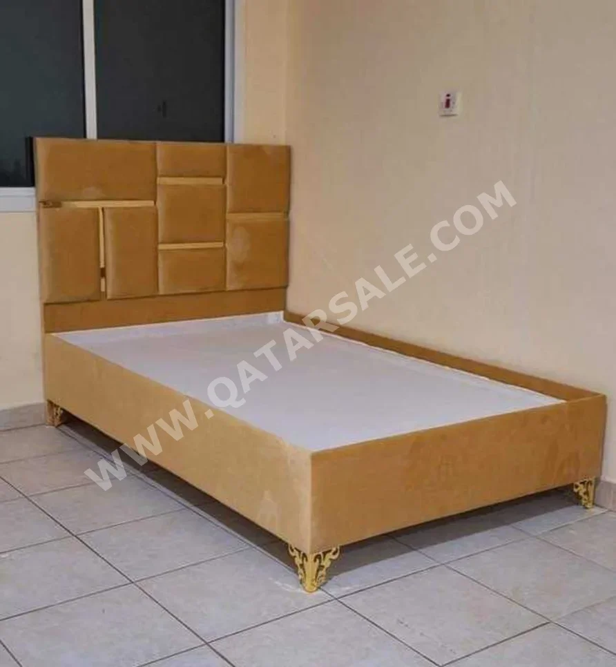 الأسّرة - فردي  - الأصفر  - متضمنة المرتبة