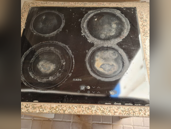 طبّاخ - كهرباء - أسود