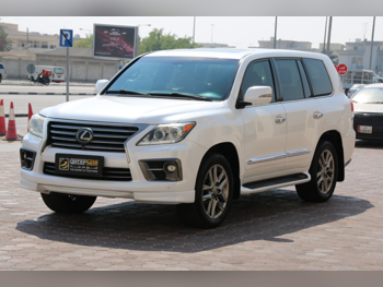 Lexus LX 570 S 2014 Automatic 281,000 Km 8 Cylinder Four Wheel Drive (4WD) SUV White