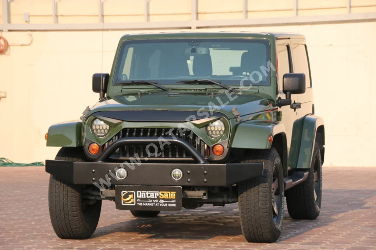 Jeep  Wrangler  Sahara  2013  Automatic  215,000 Km  6 Cylinder  Four Wheel Drive (4WD)  SUV  Green