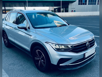 Volkswagen Tiguan 1.4 TSI 2022 Automatic 40,000 Km 4 Cylinder Front Wheel Drive (FWD) SUV Silver