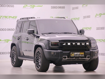 جيتور تي 2 2025 اوتوماتيك 29,000 كم 4 سلندر دفع رباعي اس يو في أسود تحت الضمان