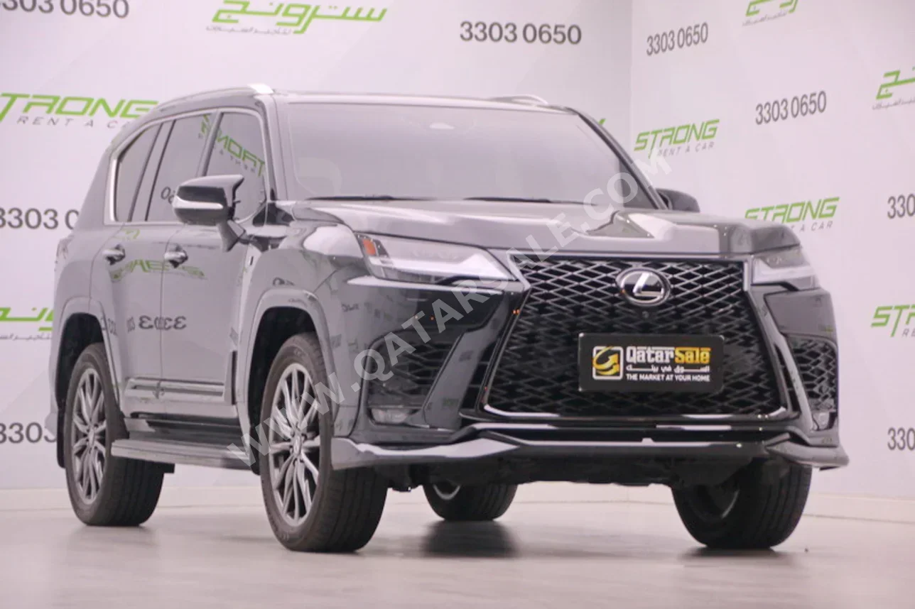 لكزس  ال اكس  600 اف سبورت  2025  اوتوماتيك  8,000 كم  6 سلندر  دفع رباعي  اس يو في  أسود  تحت الضمان