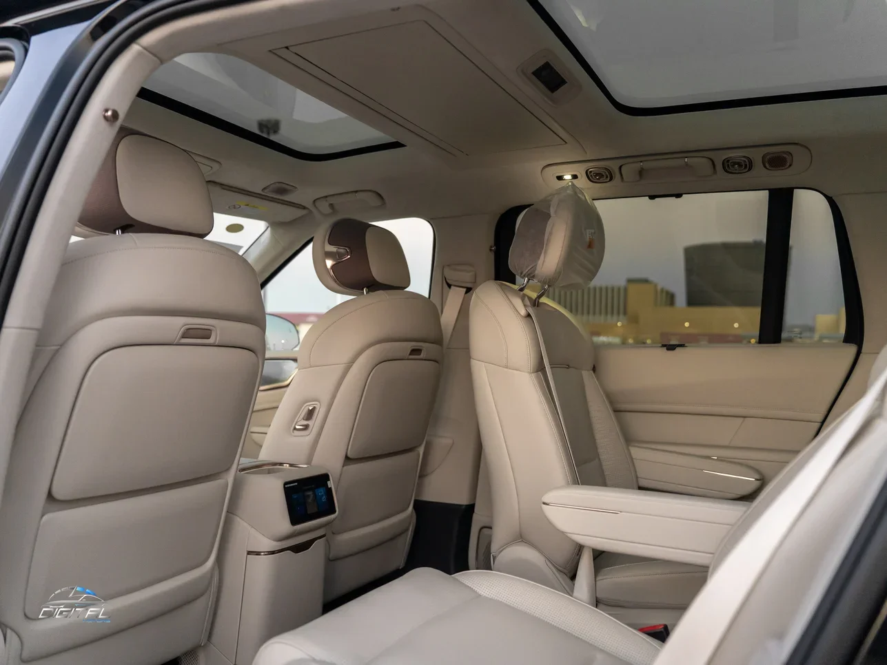 لينك اند كو 09 برو 2025 اوتوماتيك 0 كم 4 سلندر دفع كلي مستمر اس يو في أسود