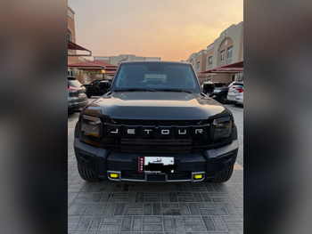 جيتور تي 2 2025 اوتوماتيك 350 كم 4 سلندر دفع كلي مستمر اس يو في أسود تحت الضمان