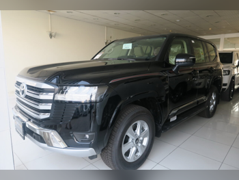 تويوتا لاند كروزر جي اكس ار 2025 اوتوماتيك 0 كم 6 سلندر دفع رباعي اس يو في أسود تحت الضمان