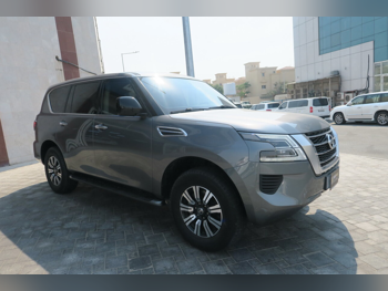 نيسان  باترول  أكس أي  2020  اوتوماتيك  174,000 كم  6 سلندر  دفع رباعي  اس يو في  رمادي