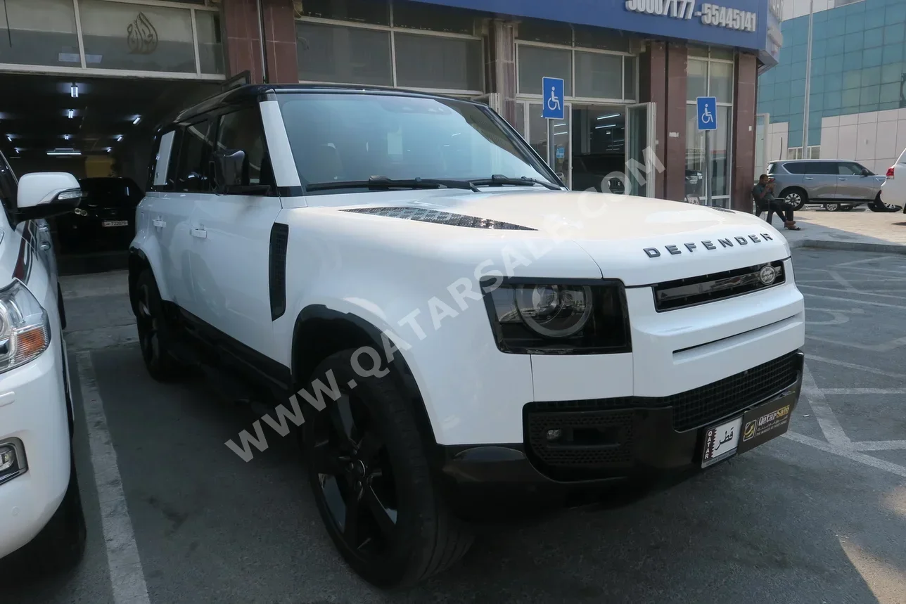 Land Rover  Defender  110 HSE  2023  Automatic  59,000 Km  6 Cylinder  Four Wheel Drive (4WD)  SUV  White  With Warranty