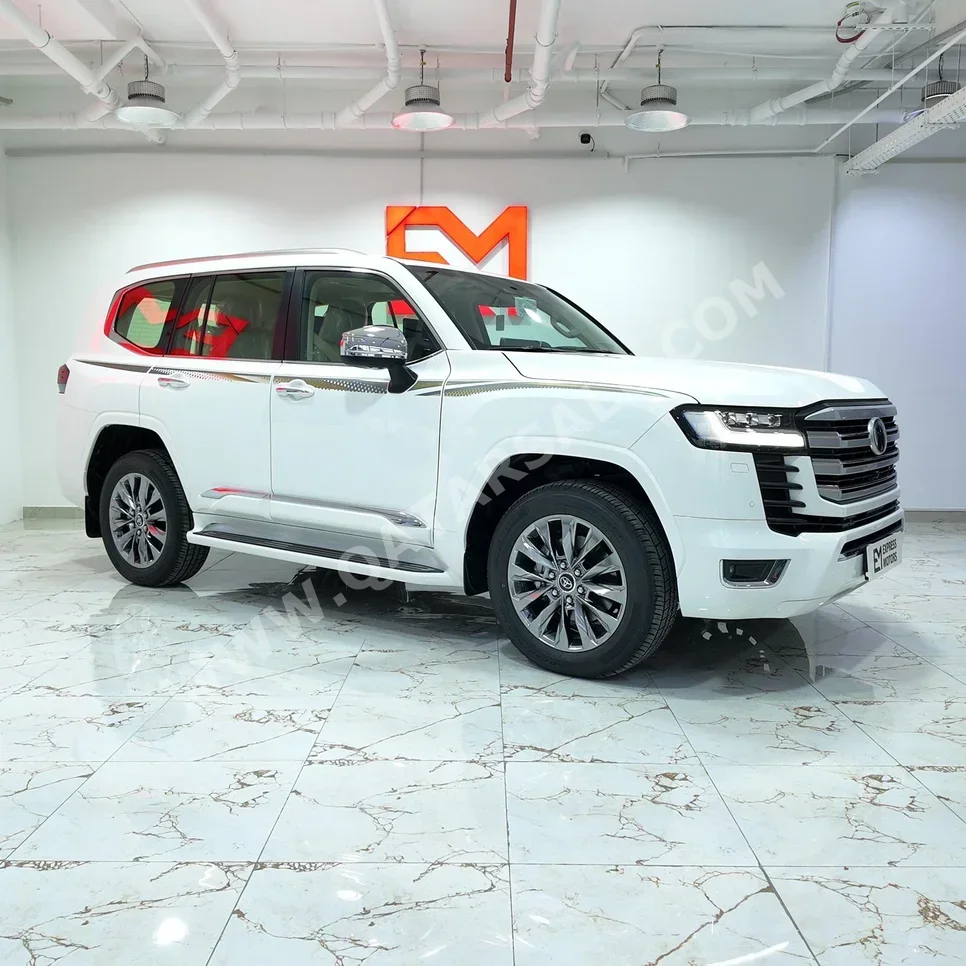 تويوتا  لاند كروزر  في اكس ار توين توربو  2025  اوتوماتيك  0 كم  6 سلندر  دفع رباعي  اس يو في  أبيض  تحت الضمان