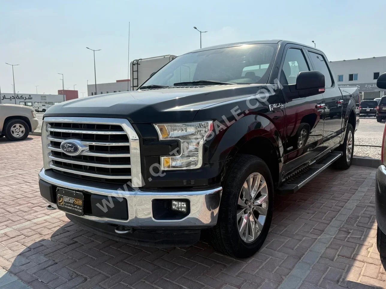 فورد  أف  150  2016  اوتوماتيك  130,000 كم  6 سلندر  دفع رباعي  بيكب  أسود