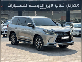 Lexus  LX  570  2016  Automatic  130,000 Km  8 Cylinder  Four Wheel Drive (4WD)  SUV  Sonic Titanium