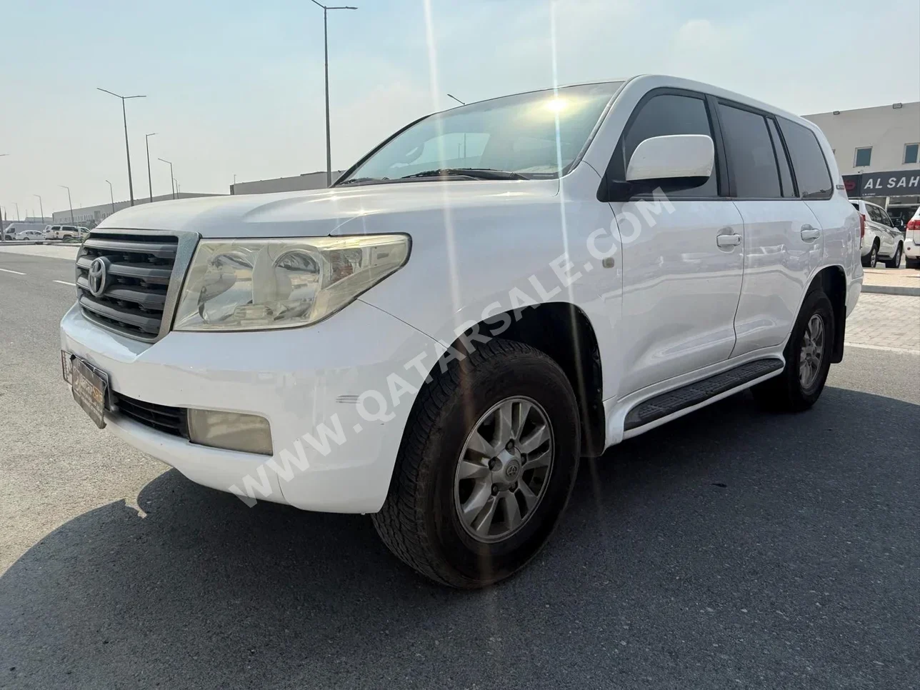 Toyota  Land Cruiser  GX  2011  Automatic  495,000 Km  6 Cylinder  Four Wheel Drive (4WD)  SUV  White