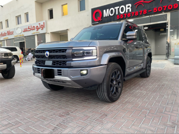 BYD  Denza  B5 Flag Ship  2026  Automatic  3,800 Km  4 Cylinder  Four Wheel Drive (4WD)  SUV  Gray  With Warranty