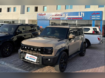 جيتور تي 2 لكجري 2024 اوتوماتيك 40,000 كم 4 سلندر دفع رباعي اس يو في بيج تحت الضمان