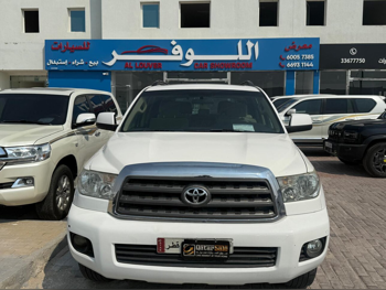 تويوتا  سكويا  2014  اوتوماتيك  285,000 كم  8 سلندر  دفع رباعي  اس يو في  أبيض