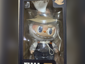 Action Figures  - Over 12 Years  - Blue