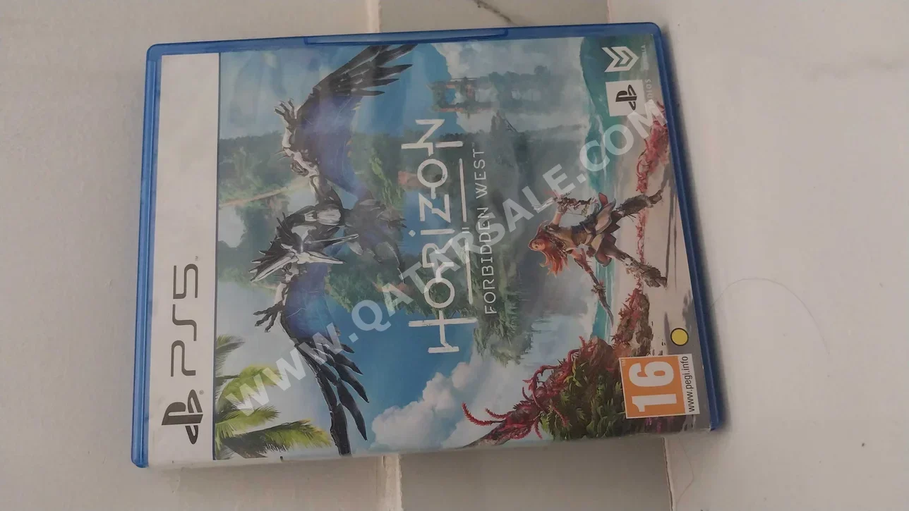 - بلاي ستيشن 5  أقراص ألعاب الفيديو المدمجة