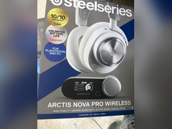 سماعات الرأس و مكبرات الصوت - ستيل سيريز  - أبيض