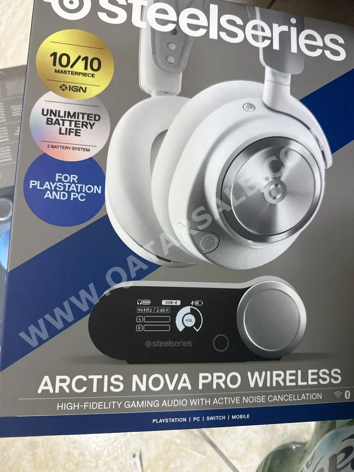 سماعات الرأس و مكبرات الصوت - ستيل سيريز  - أبيض