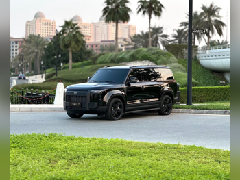 Rox Motor  Jishi  01  2026  Automatic  1,600 Km  4 Cylinder  Four Wheel Drive (4WD)  SUV  Black  With Warranty