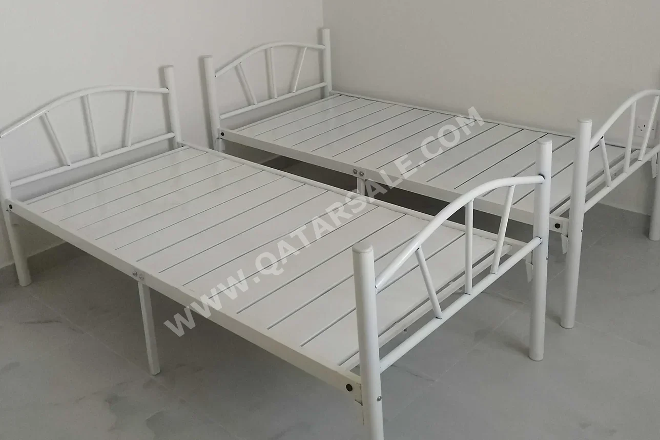 الأسّرة - فردي - أبيض - متضمنة المرتبة