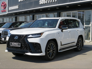 لكزس ال اكس 600 اف سبورت 2025 اوتوماتيك 4,000 كم 6 سلندر دفع رباعي اس يو في أبيض تحت الضمان