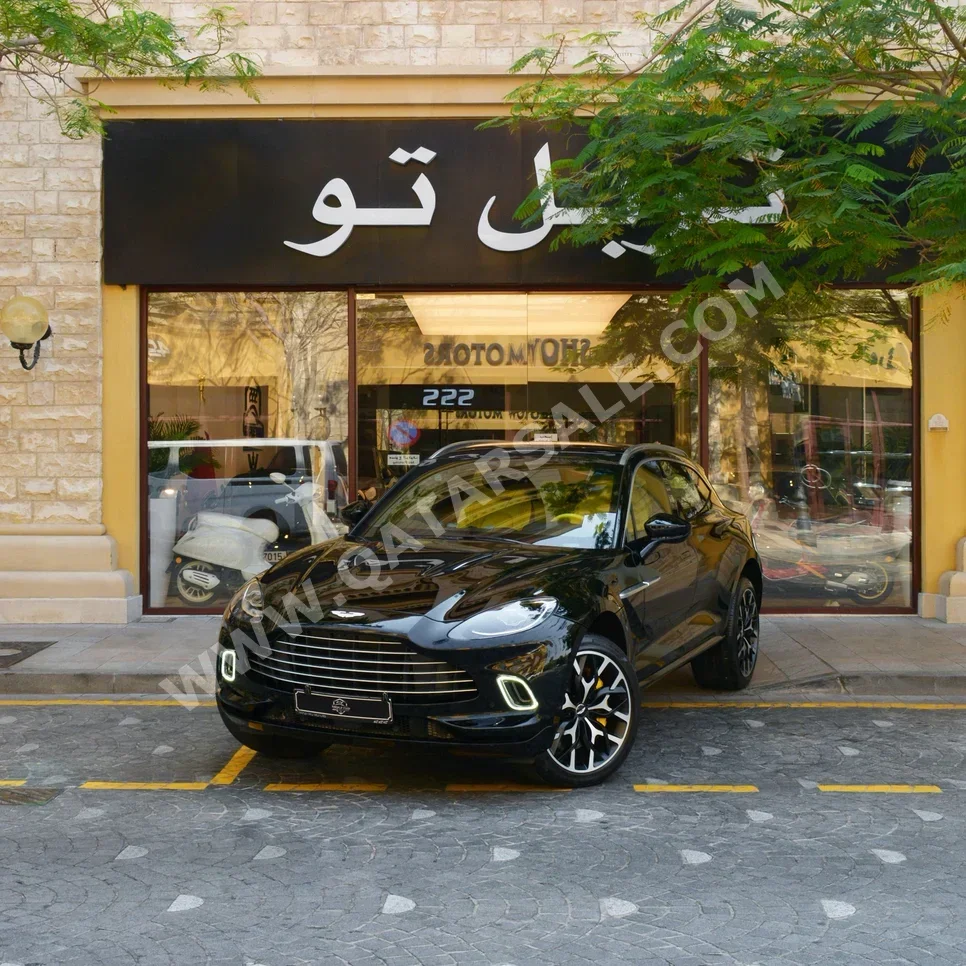 أستون مارتن  دي بي  اكس  2021  اوتوماتيك  23,800 كم  8 سلندر  دفع كلي مستمر  اس يو في  أسود