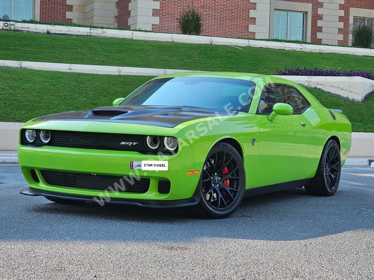 دودج  تشالنجر  اس ار تي  2015  اوتوماتيك  106,000 كم  8 سلندر  دفع خلفي  كوبيه \ سبورت  أخضر