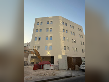 Buildings, Towers & Compounds - Family Residential - Doha - Al Ghanim For Sale