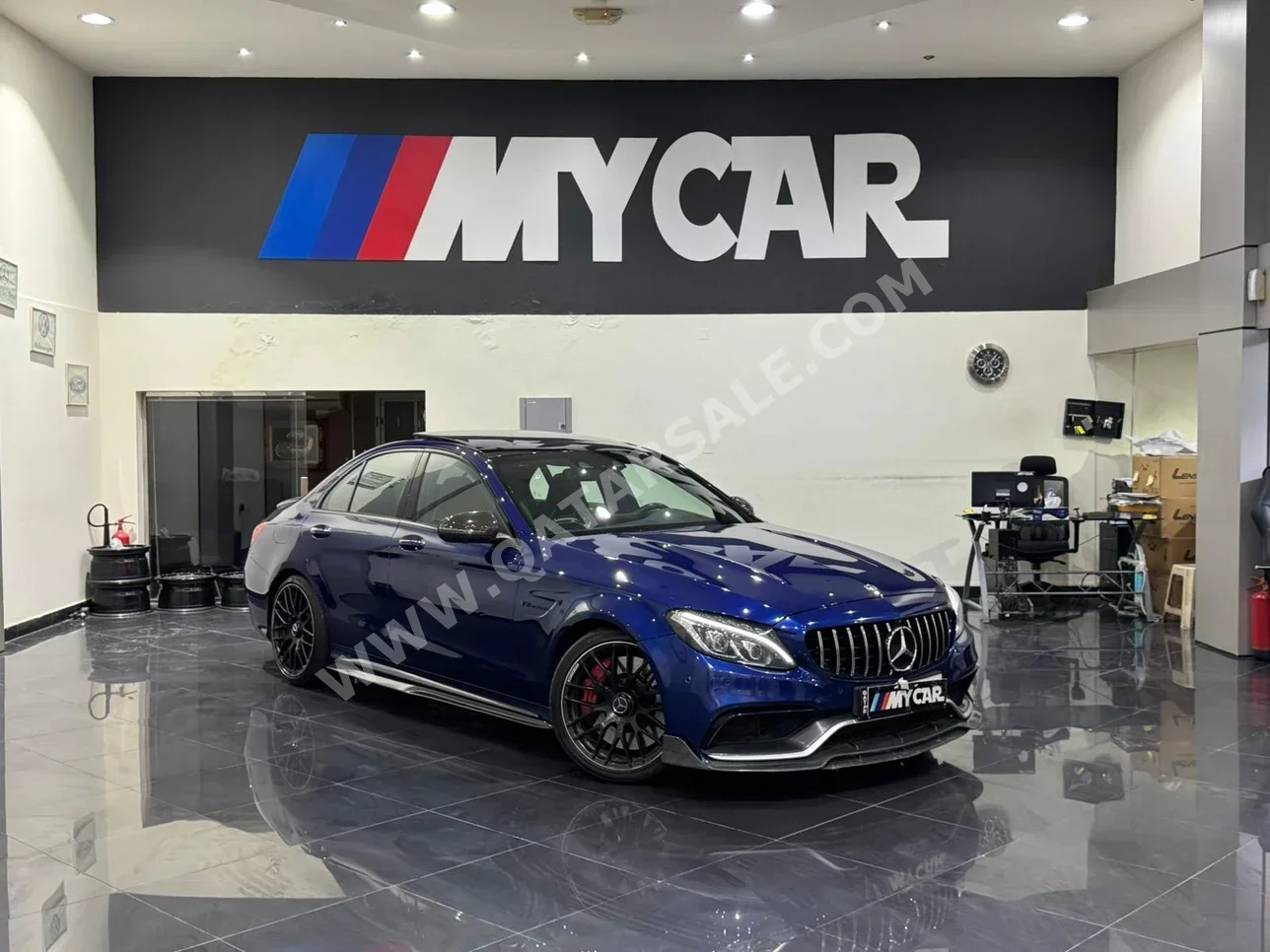 مرسيدس - بنز  سي - كلاس  63 AMG  2018  اوتوماتيك  109,000 كم  8 سلندر  دفع خلفي  سيدان  ازرق