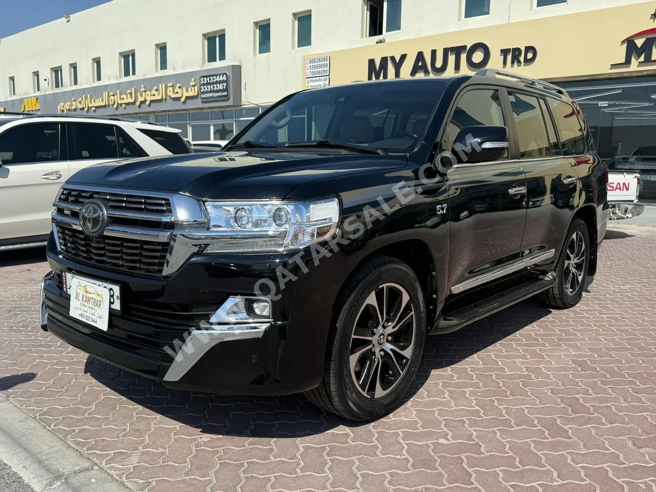 تويوتا لاند كروزر في اكس ار 2021 اوتوماتيك 143,000 كم 8 سلندر دفع رباعي اس يو في أسود