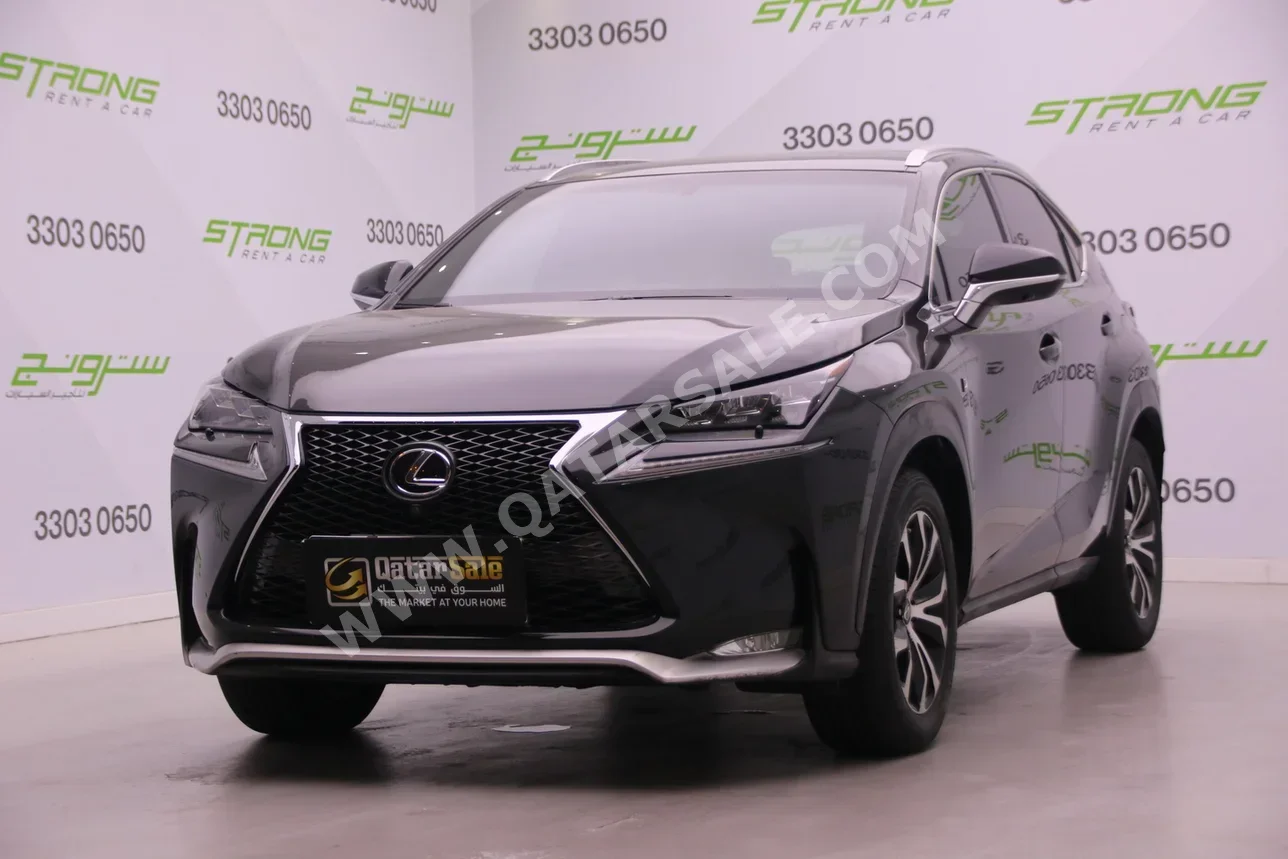 لكزس ان اكس 200تي اف سبورت 2016 اوتوماتيك 99,000 كم 4 سلندر دفع رباعي اس يو في أسود