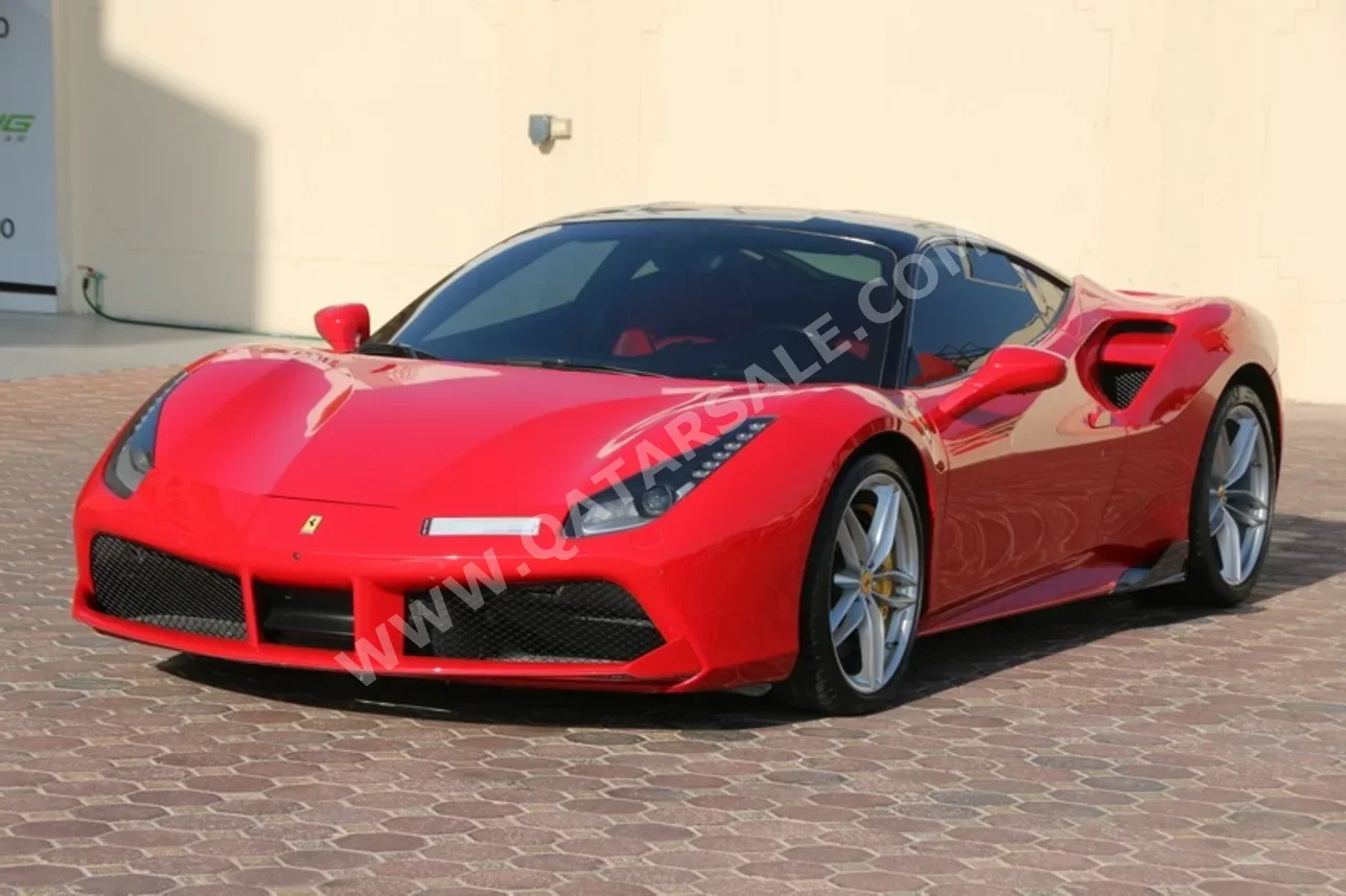 فيراري  488  جي تي بي  2016  اوتوماتيك  32,000 كم  8 سلندر  دفع خلفي  كوبيه \ سبورت  أحمر