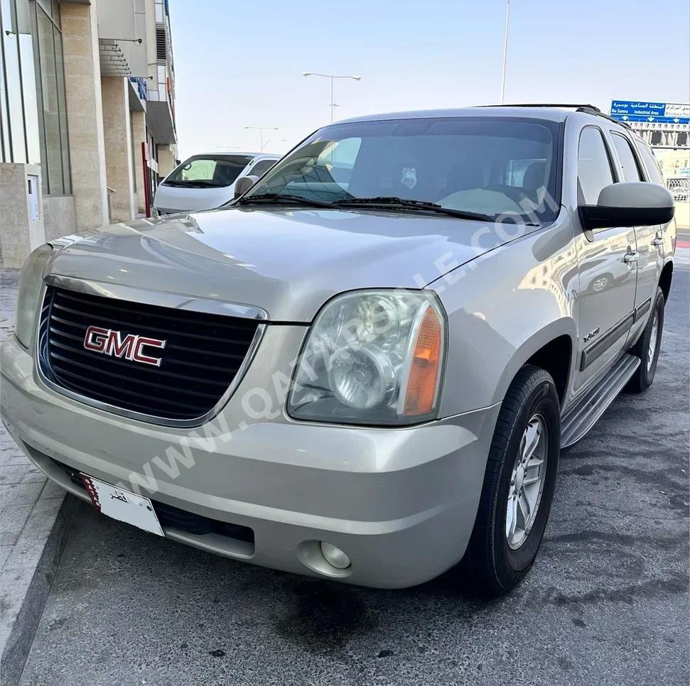 جي ام سي  يوكون  اس ال اي  2011  اوتوماتيك  277,000 كم  8 سلندر  دفع خلفي  اس يو في  ذهبي