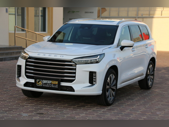 Exeed  VX  400 T  2025  Automatic  7,500 Km  4 Cylinder  Four Wheel Drive (4WD)  SUV  White  With Warranty