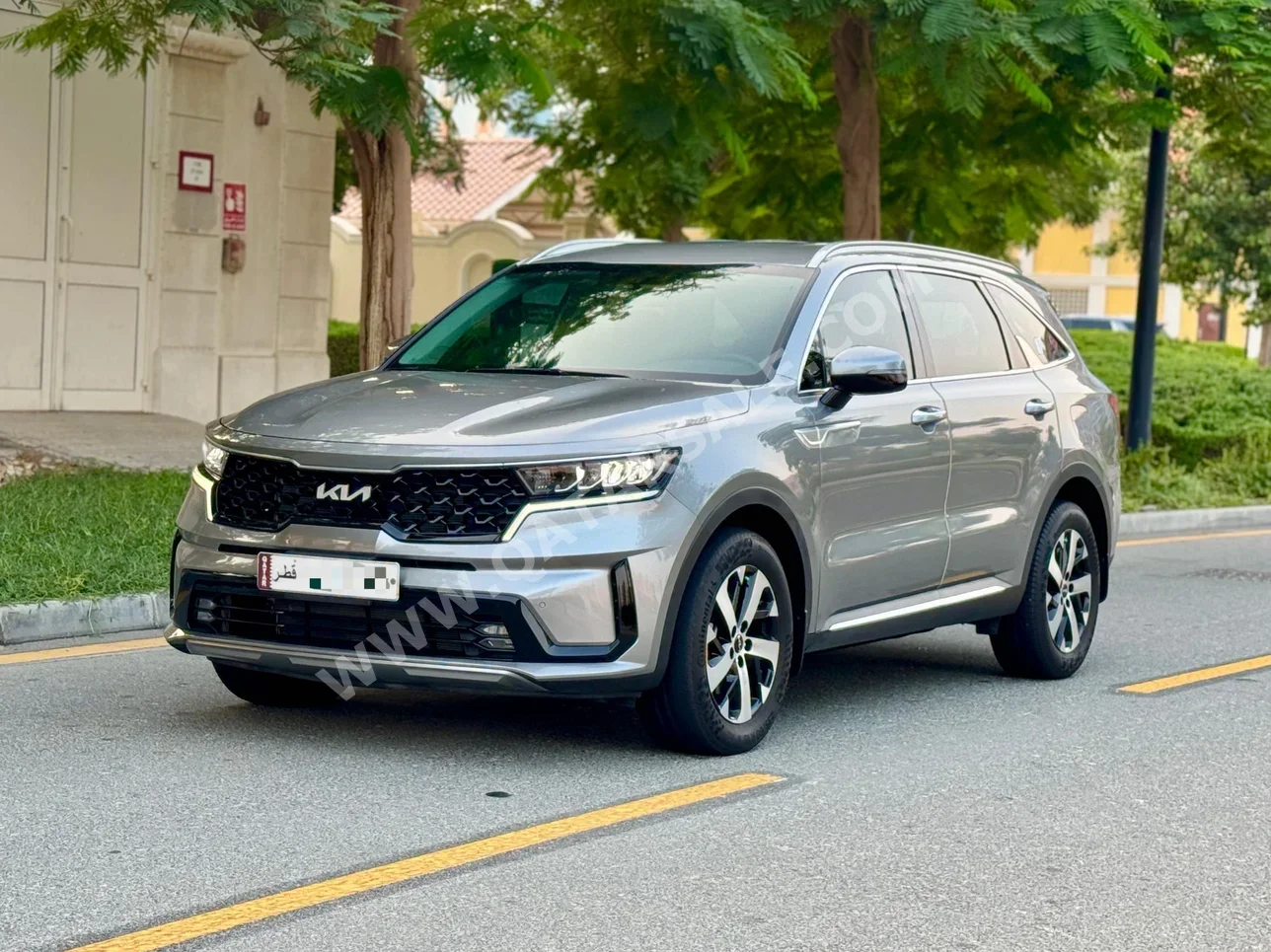 كيا  سورينتو  2023  اوتوماتيك  47,000 كم  6 سلندر  دفع رباعي  اس يو في  رمادي  تحت الضمان
