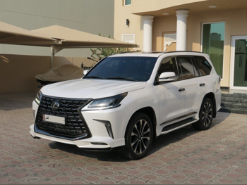 Lexus  LX  570  2021  Automatic  109,000 Km  8 Cylinder  Four Wheel Drive (4WD)  SUV  White