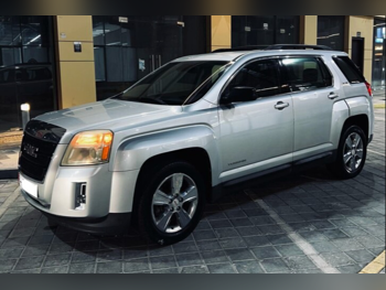 جي ام سي  تيريان  اس ال اي  2014  اوتوماتيك  86,000 كم  6 سلندر  دفع خلفي  اس يو في  فضي