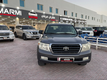 تويوتا لاند كروزر جي 2010 اوتوماتيك 329,000 كم 6 سلندر دفع رباعي اس يو في أبيض