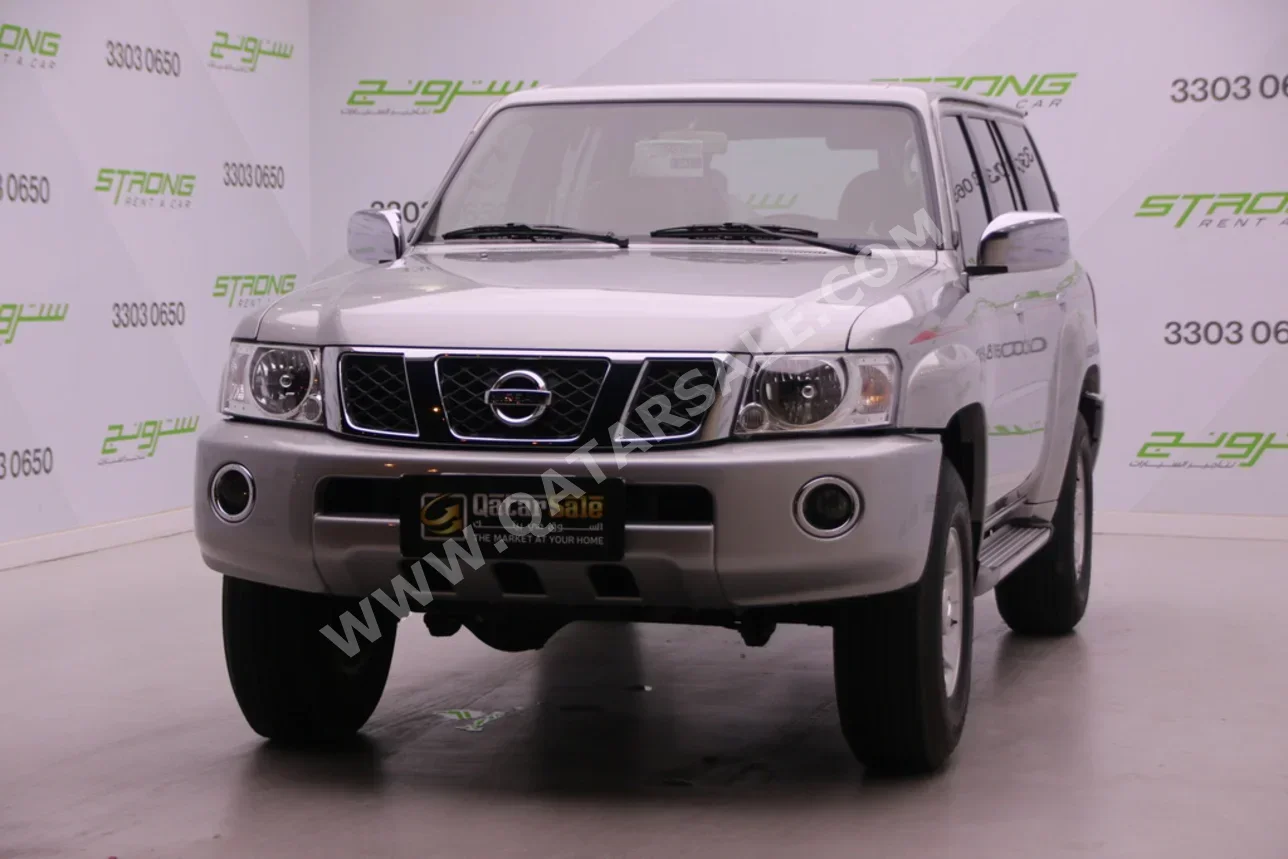 نيسان  باترول  سفاري  2024  عادي  23,000 كم  6 سلندر  دفع رباعي  اس يو في  فضي  تحت الضمان